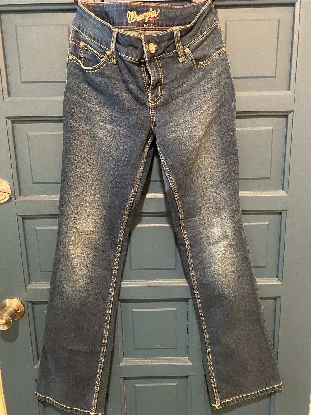 Wrangler Women’s Dark Blue Bootcut Jeans with Fading